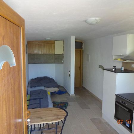 Vagon - Studio - Near Btc, Ljubljana Apartment Ngoại thất bức ảnh