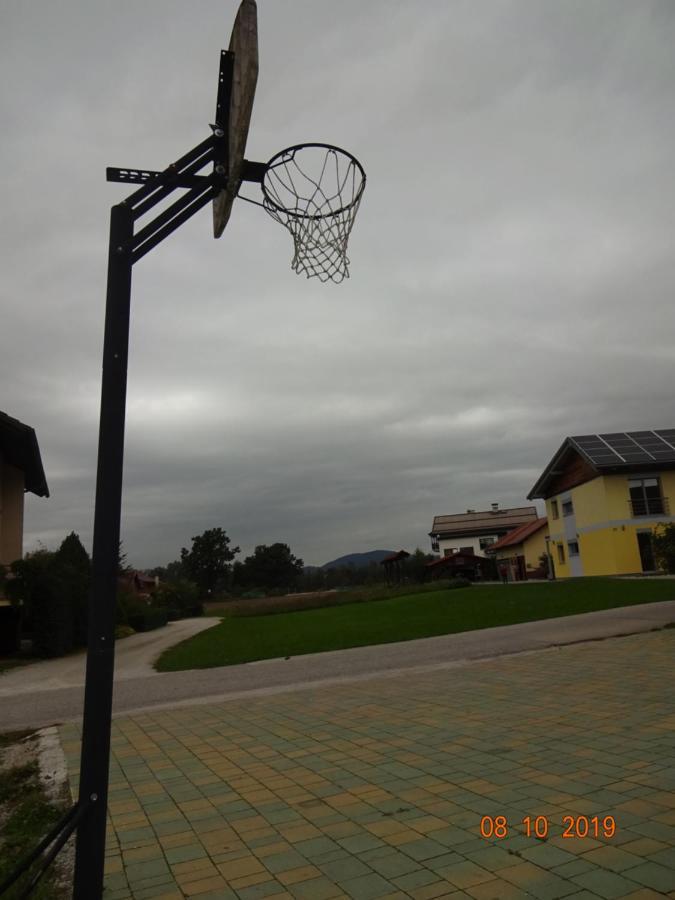 Vagon - Studio - Near Btc, Ljubljana Apartment Ngoại thất bức ảnh